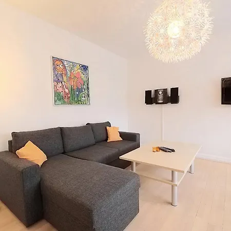 Strandby Plads * エスビャール